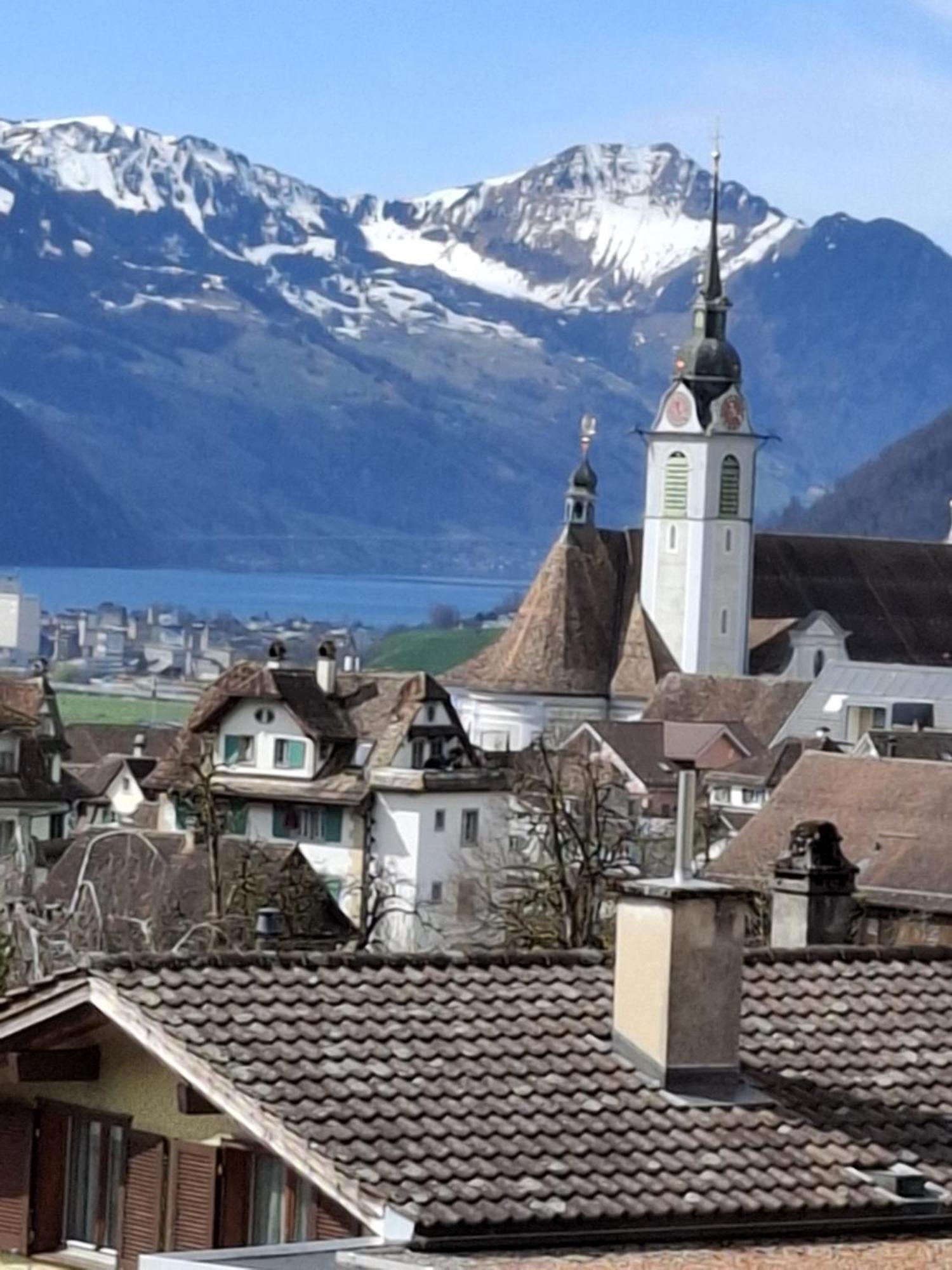Wohnung Mit Herz Schwyz Exterior foto